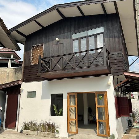Cozy Villa In Chiangmai Old Town Chiang Mai Eksteriør billede